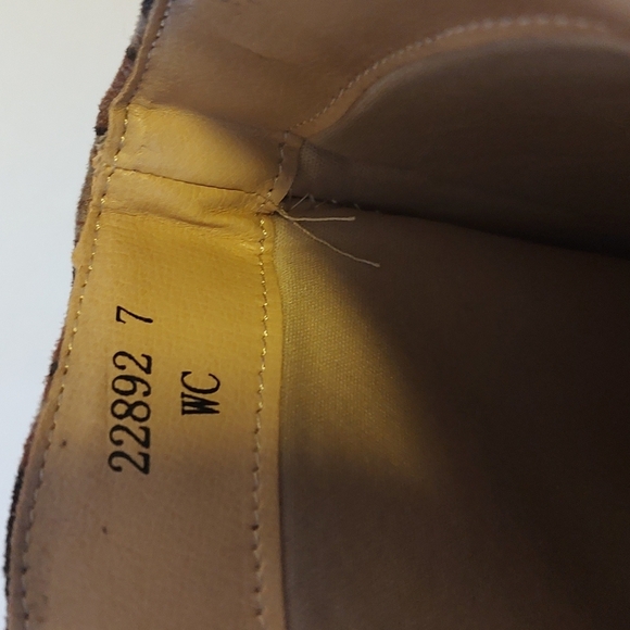 Leopard Print VEGAN SUEDE Cowgirl BOOTS. SIZE 7 WIDE. Like new! - Picture 13 of 13